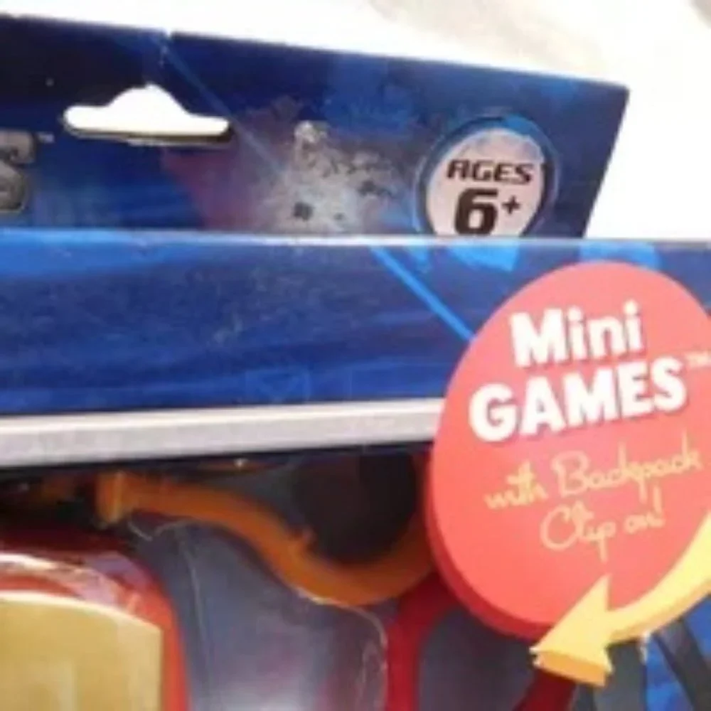 Iron Man and Captain America Mini Games with Backpack Clip On
